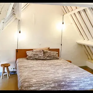 Vakantiehuis Cosy House Near Market