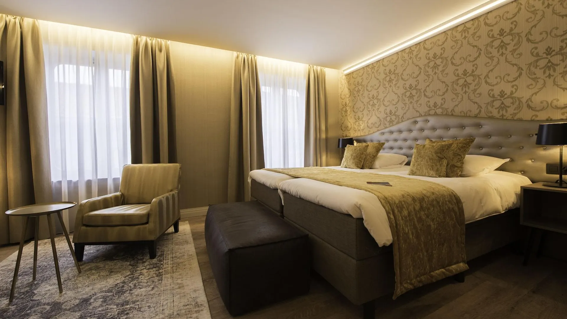 Hotel Acacia Brujas 4*,